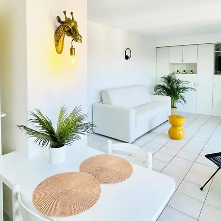 Appartement Square - Zonrijke - Zuidgericht Balkon - Dichtbij *