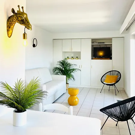Appartement Square - Zonrijke - Zuidgericht Balkon - Dichtbij *