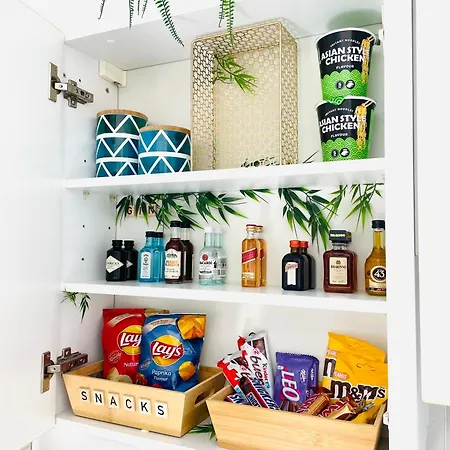 Apartment Square - Zonrijke - Zuidgericht Balkon - Dichtbij