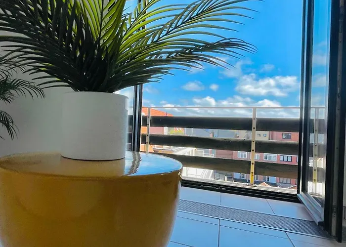 Square - Zonrijke - Zuidgericht Balkon - Dichtbij * Middelkerke