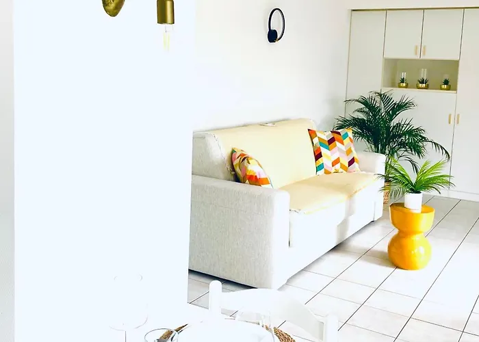 Square - Zonrijke - Zuidgericht Balkon - Dichtbij Middelkerke